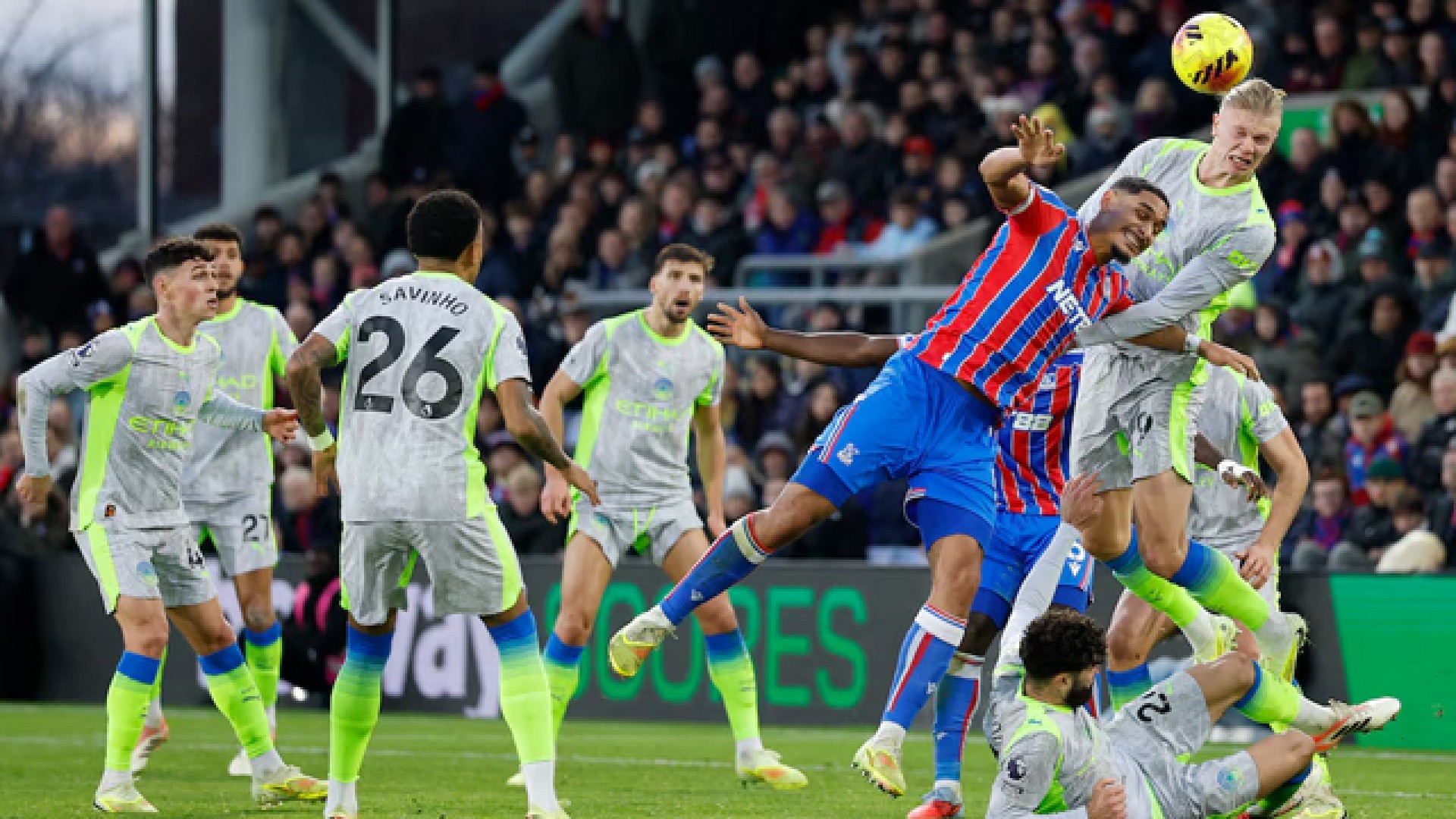 হাল্যান্ডের জোড়া গোল, প্যালেসকে উড়িয়ে খেতাবি লড়াই জমাল ম্যান সিটি